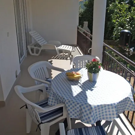 Apartment Lovely Stefi